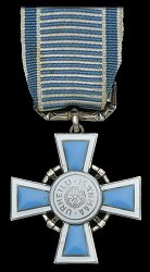Cross of Merit in Silver, Reverse