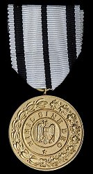 Class 1 Gold Medal, Obverse