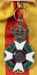 Grand Cross: Badge, Reverse