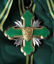 Grand Cross: Badge, Obverse