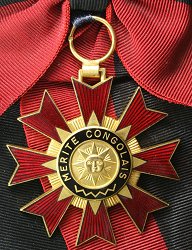 Grand Cross: Badge, Obverse