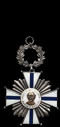 Grand Cross with Silver Star: Badge, Obverse