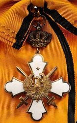 Grand Cross: Badge, Obverse