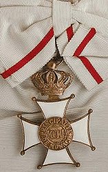 Knight Grand Cross: Badge, Reverse
