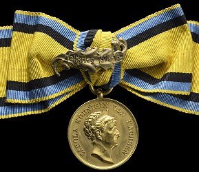 Gold Medal (Female), Obverse